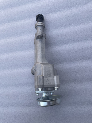 4JB1 エンジンのスペアパーツ オイル転送ポンプ オイルフローのための水力オイルポンプ 8-97033-176-3
